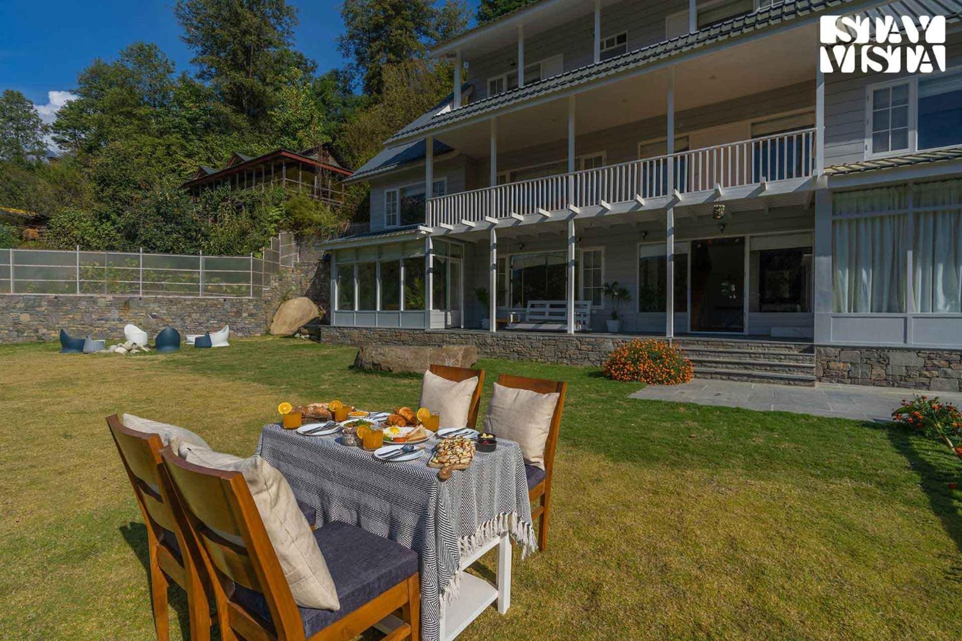 Stayvista At Riverside Symphony Manāli Esterno foto
